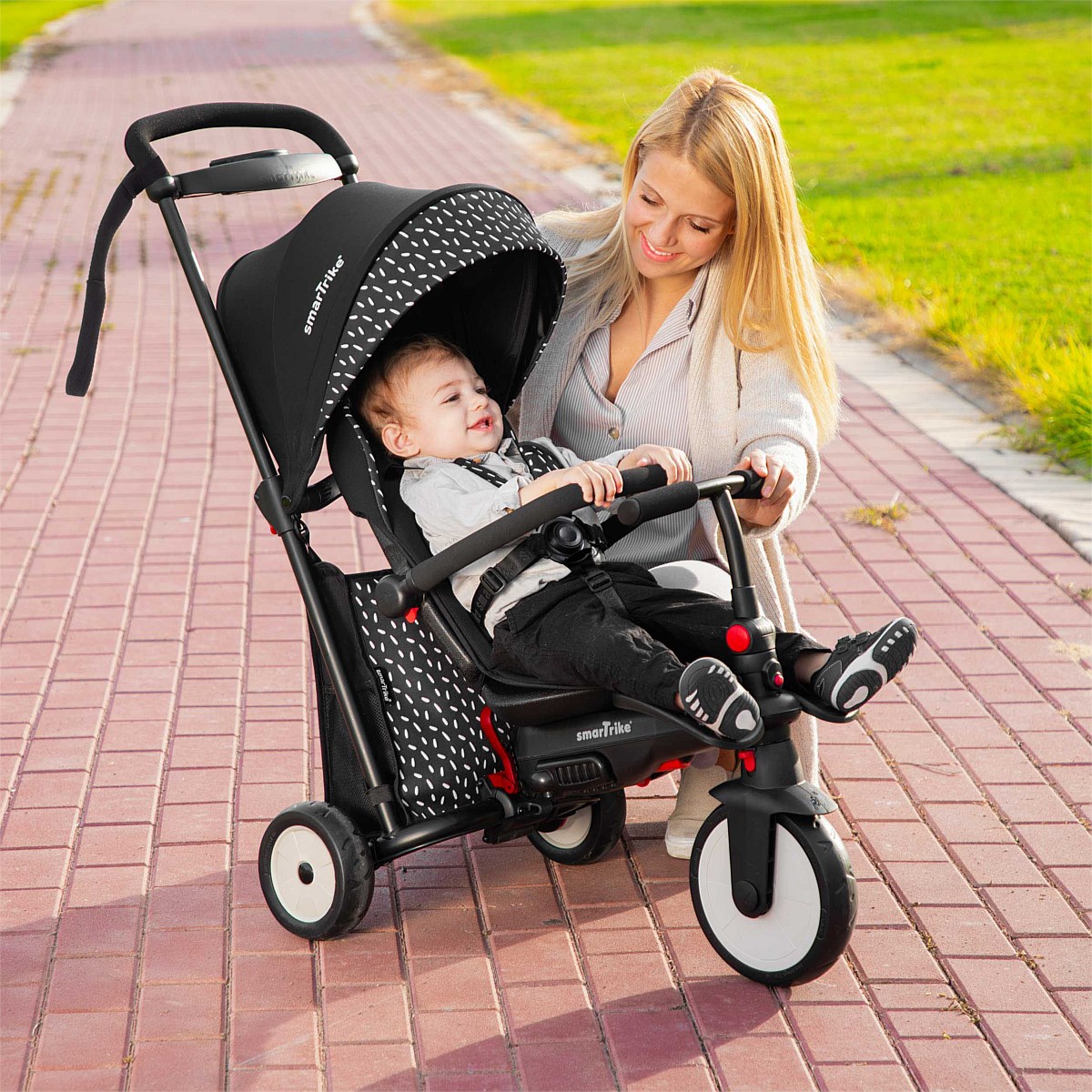 Smart trike black and white new arrivals