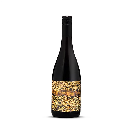 Ultic Steppe Pinot Noir 2015