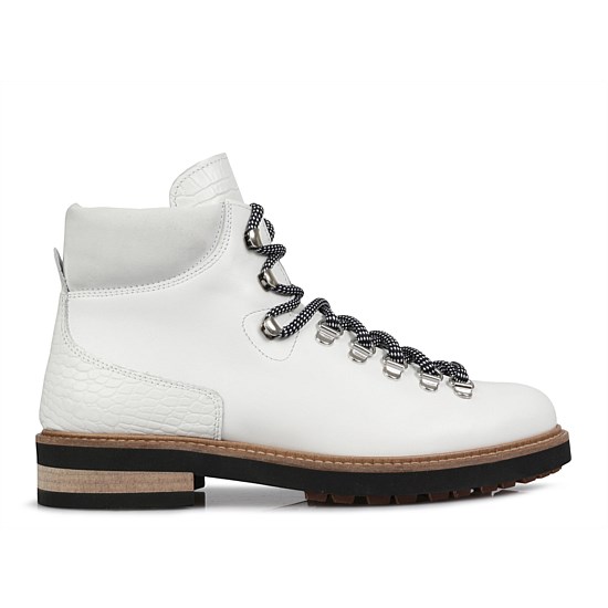 Eggmonth White