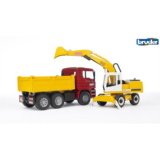 MAN Construction Truck w/ Excavator