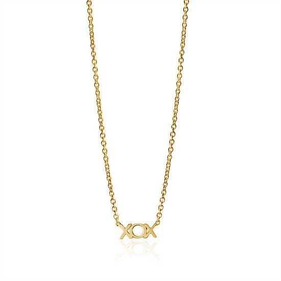 Lil Hug and Kisses Pendant Gold Plate