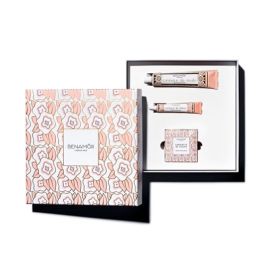 Face trio: Cr�me de Rosto Facial Moisturiser + Lip Cream + Facial Cleansing Soap
