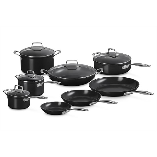 Essential Non Stick Ceramic 8 Piece Set