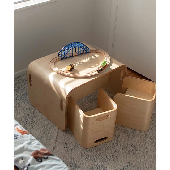 Kids Table & Chairs