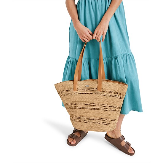 Straw Addiction Tote Bag