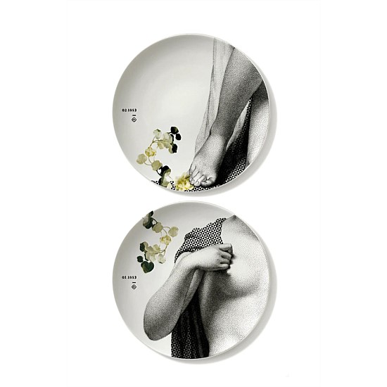 Big Porcelain Plates set of 2 - Hiver