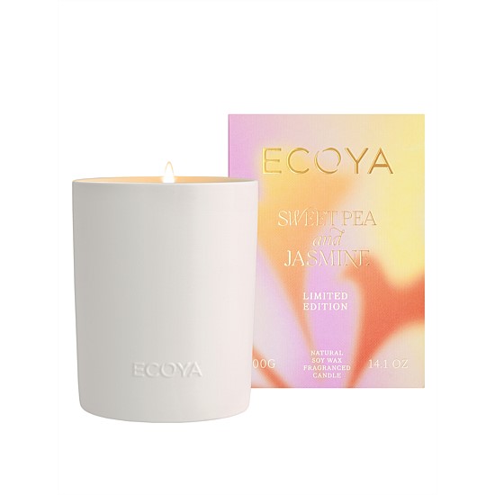 Limited Edition Ceramic Madison Candle 400g Sweet Pea & Jasmine Limited Edition Ceramic Madison Candle 400g Sweet Pea & Jasmine