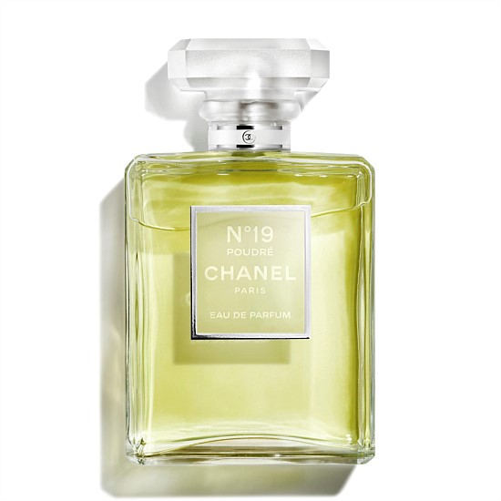 Chanel No.19 Poudre by Chanel Eau De Parfum