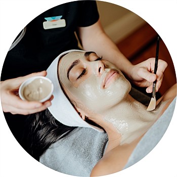 1 Hour Spa Therapy of Choice