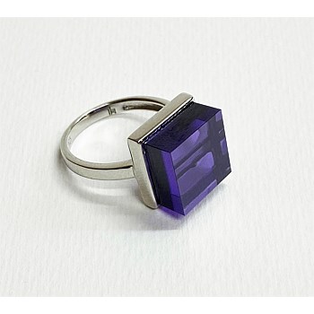 Amethyst SquareSilver Ring