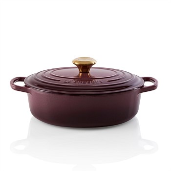 Signature Oval Shallow Casserole with Gold Knob