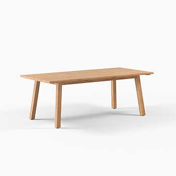 St Clair Dining Table Rec 2200