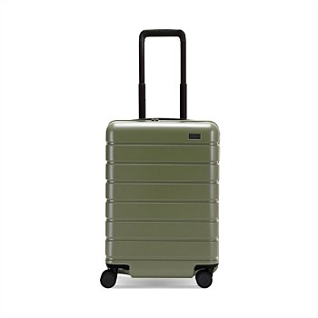 Arlo Pro 52cm Hardside USB Carry-On Suitcase