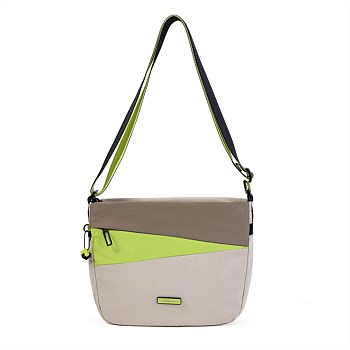 Gravity Medium Crossover Bag