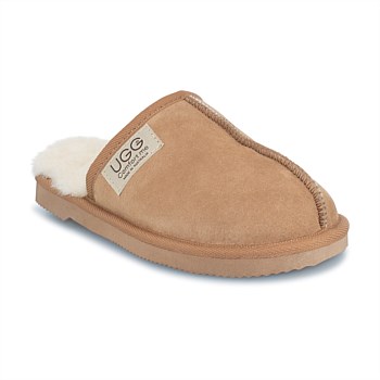 Essentials Classic UGG Scuffs