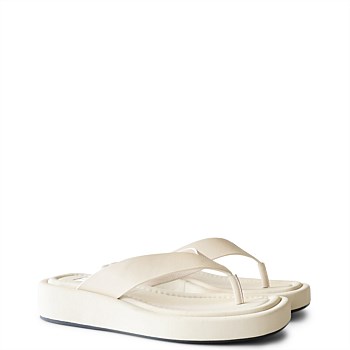 Elle Sandal